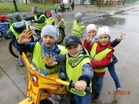 Zdjęcie: WYCIECZKA DO PAŃSTWOWEJ STRAŻY POŻARNEJ  W LESZNIE