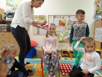Zdjęcie: POZNAJEMY PRACĘ FRYZJERA