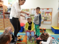 Zdjęcie: POZNAJEMY PRACĘ FRYZJERA