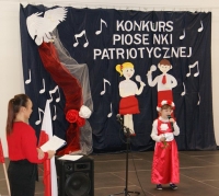 Zdjęcie: KONKURS PIOSENKI PATRIOTYCZNEJ