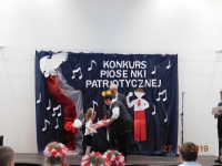 Zdjęcie: KONKURS PIOSENKI PATRIOTYCZNEJ
