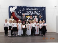 Zdjęcie: KONKURS PIOSENKI PATRIOTYCZNEJ