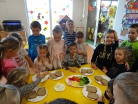 Zdjęcie: KANAPKI