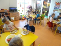 Zdjęcie: KANAPKI