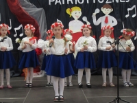 Zdjęcie: KONKURS PIOSENKI PATRIOTYCZNEJ