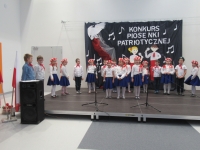 Zdjęcie: KONKURS PIOSENKI PATRIOTYCZNEJ