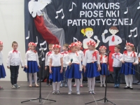 Zdjęcie: KONKURS PIOSENKI PATRIOTYCZNEJ