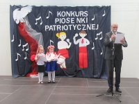 Zdjęcie: KONKURS PIOSENKI PATRIOTYCZNEJ