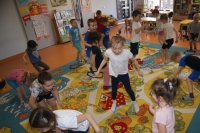 Zdjęcie: GIMNASTYKA Z MUZYKĄ