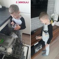 Zdjęcie: PRACUJEMY W DOMU