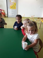 Zdjęcie: Warzywa i owoce zjadamy dużo witamin mamy