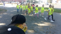 Zdjęcie: POZNAJEMY ZASADY RUCHU DROGOWEGO