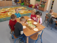 Zdjęcie: Dekorujemy torty