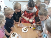 Zdjęcie: Dekorujemy torty