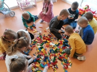 Zdjęcie: Kosmiczne zabawy i doświadczenia