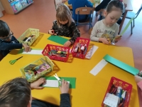 Zdjęcie: Przebiśniegi - praca przestrzenna