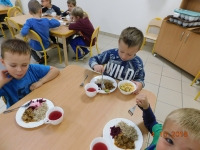 Zdjęcie: Robimy surówkę