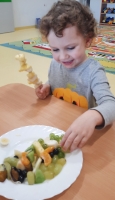 Zdjęcie: OWOCOWE SZASZŁYKI
