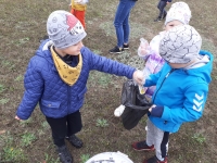 Zdjęcie: SPRZĄTANIE ŚWIATA