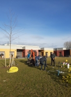 Zdjęcie: Rodzice upiększają przedszkolny ogród
