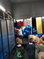 Zdjęcie: z wizytą w Teatrze Miejskim w Lesznie