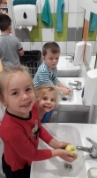 Zdjęcie: Produkcja soku jabłkowego.