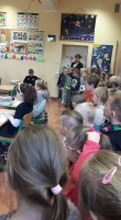 Zdjęcie: Wizyta Lwiątek w Szkole Podstawowej nr 7 w Lesznie.