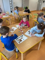 Zdjęcie: Paśnik- stołówka leśnych zwierząt.