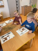 Zdjęcie: Paśnik- stołówka leśnych zwierząt.