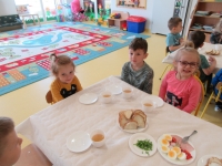 Zdjęcie: ŚNIADANIE WIELKANOCNE