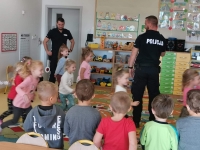 Zdjęcie: BEZPIECZNI NA DRODZE