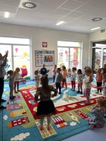Zdjęcie: Zajęcia pokazowe z rytmiki