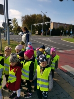 Zdjęcie: POZNAJEMY ZASADY RUCHU DROGOWEGO