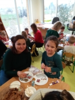 Zdjęcie: Warsztaty z Rodzicami - dekorowanie pierników