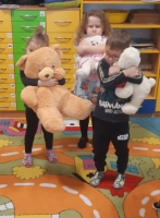 Zdjęcie: DZIEŃ PLUSZOWEGO MISIA