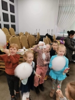 Zdjęcie: Kreatywnie, bez zabawek.