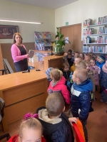 Zdjęcie: Wizyta w bibliotece