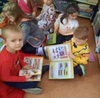 Zdjęcie: W BIBLIOTECE