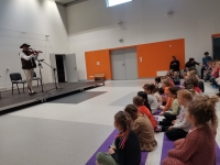 Zdjęcie: POZNAJEMY MUZYKĘ LUDOWĄ - SPOTKANIE Z GÓRALEM