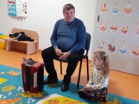 Zdjęcie: SPOTKANIE Z DZIADKIEM OLIWII