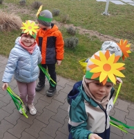 Zdjęcie: PIERWSZY DZIEŃ WIOSNY, DZIEŃ KOLOROWEJ SKARPETKI