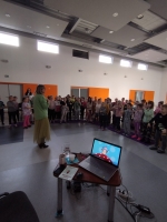 Zdjęcie: SPOTKANIE Z PISARKĄ