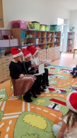 Zdjęcie: Mikołajki i ubieranie choinki