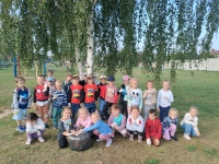 Zdjęcie: UDZIAŁ W 31 AKCJI SPRZĄTANIA ŚWIATA