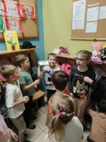 Zdjęcie: POSZUKIWANIE KOSZYCZKÓW WIELKANOCNYCH