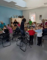 Zdjęcie: Wielkanocne warsztaty w Klubie Seniora w Święciechowie.