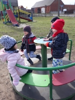 Zdjęcie: Zabawy na świeżym powietrzu
