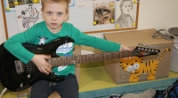 Zdjęcie: PRZYGODA Z GITARĄ