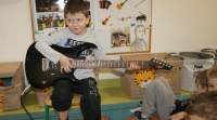 Zdjęcie: PRZYGODA Z GITARĄ