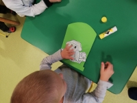Zdjęcie: Ptaszek w klatce
